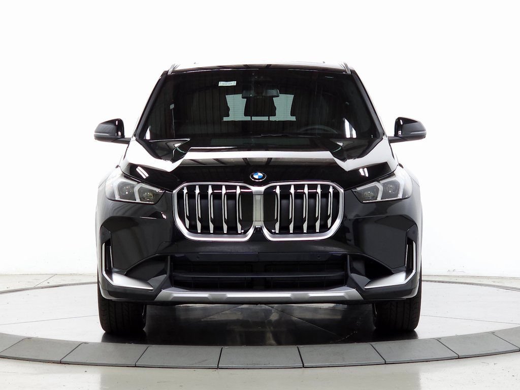Used 2026 BMW X1 xDrive28i w/ Technology Package AWD/4WD image 2