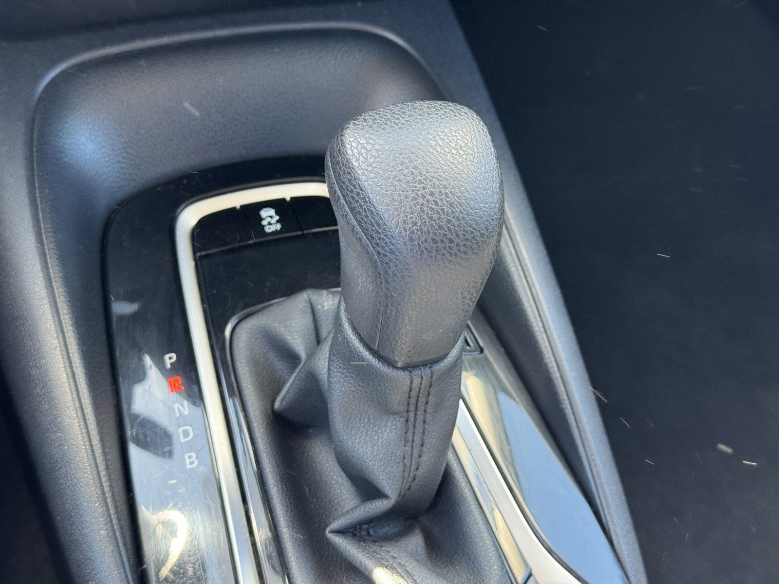 Used 2023 Toyota Corolla LE FWD image 19