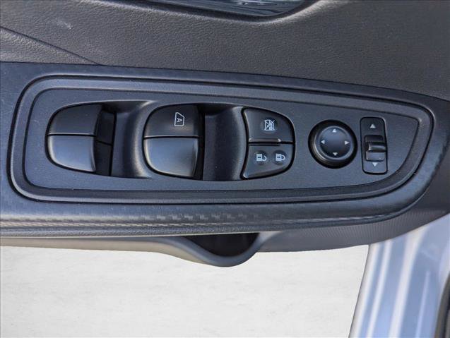 Used 2025 Nissan Versa SV w/ Trunk Package FWD image 10