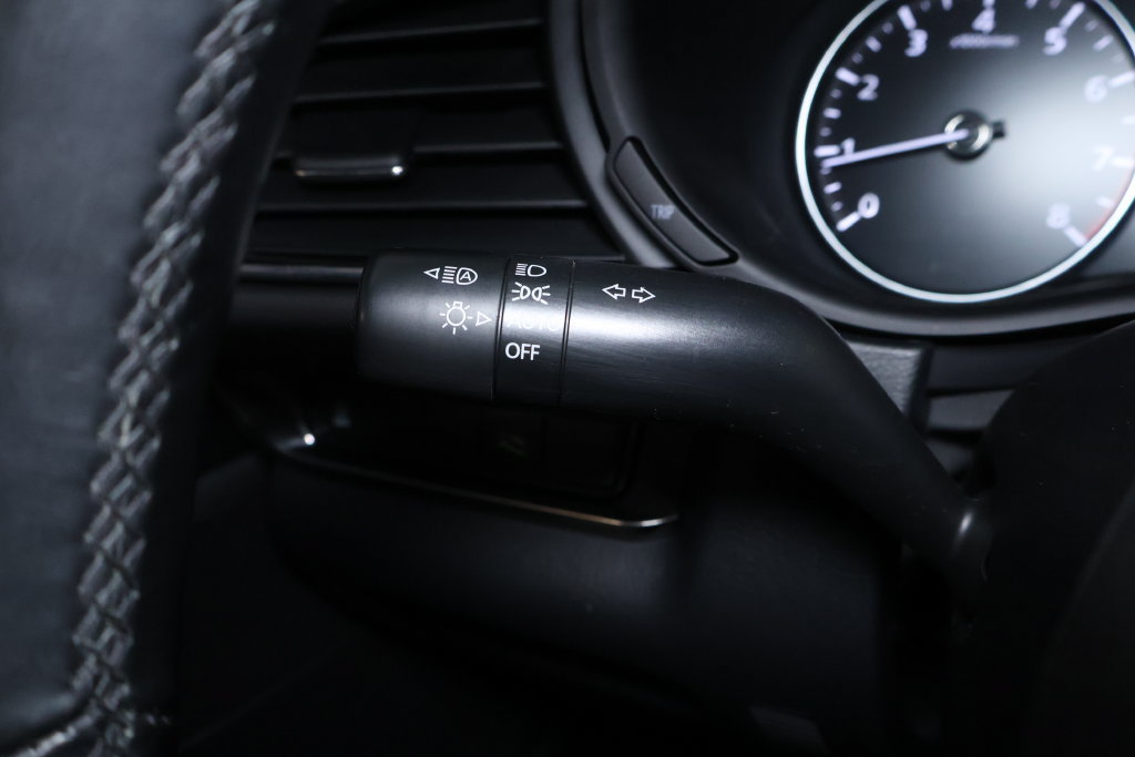 Used 2022 MAZDA CX-30 AWD 2.5 S w/ Preferred Package image 23