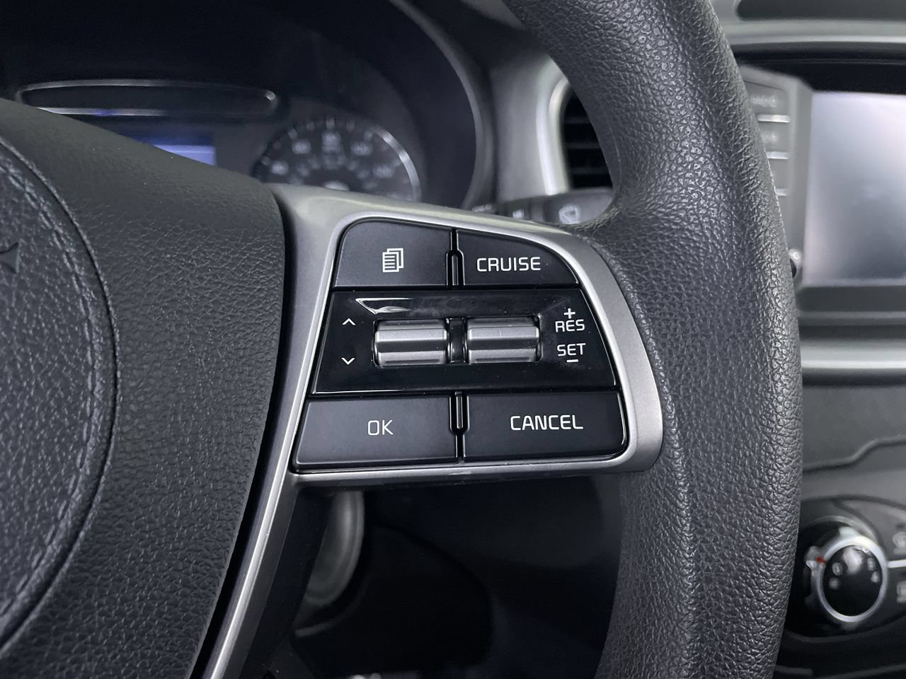 Used 2020 Kia Sorento LX AWD/4WD image 28