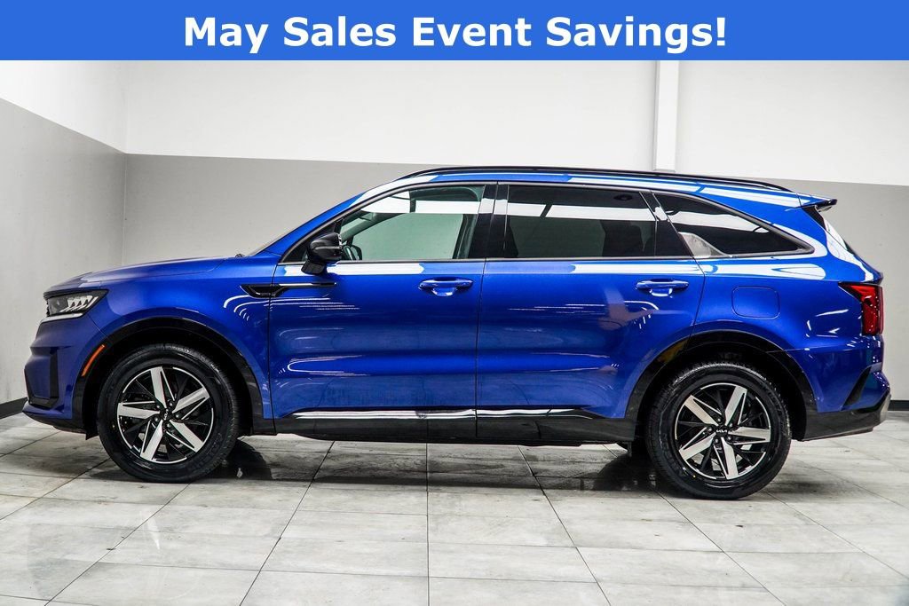 Used 2023 Kia Sorento S w/ Panoramic Sunroof Package FWD image 10