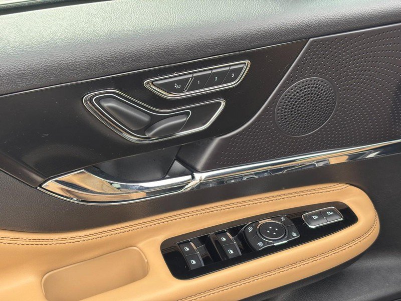 Used 2023 Lincoln Corsair Reserve FWD image 18