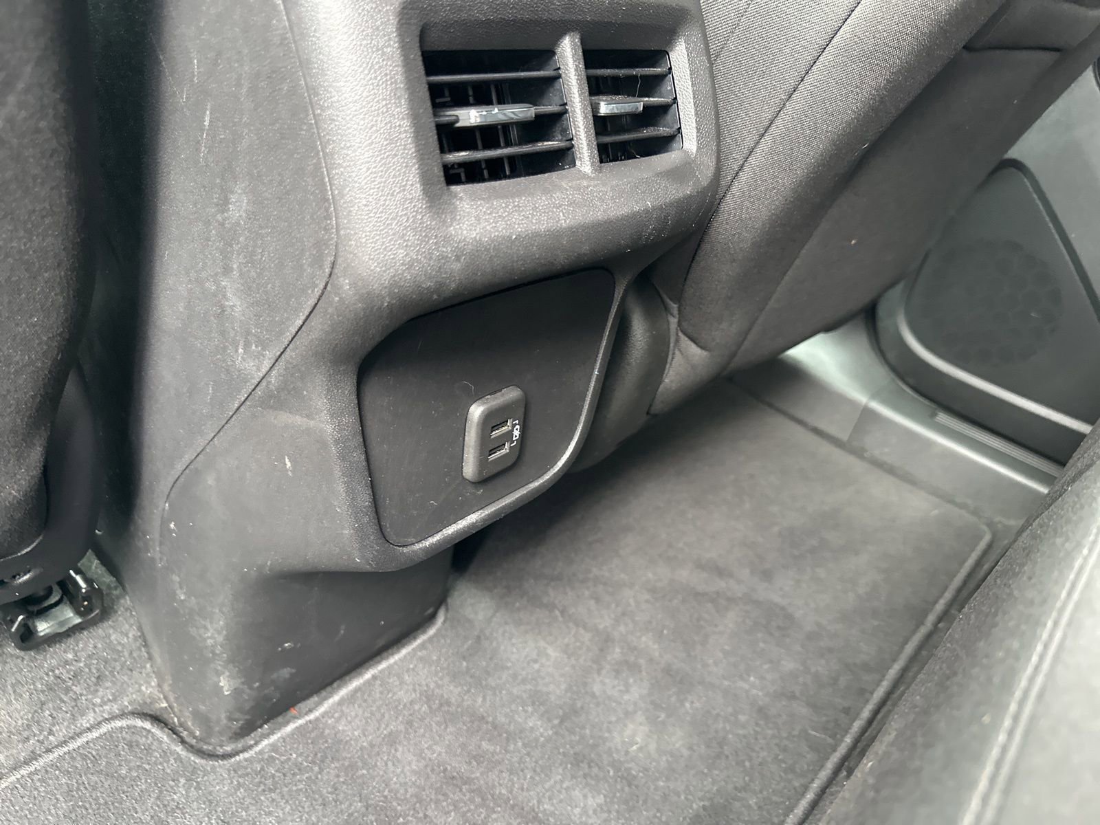 Used 2022 Chevrolet Equinox LT AWD/4WD image 17