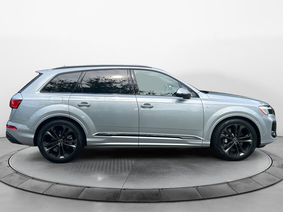 New 2026 Audi Q7 Premium Plus AWD/4WD image 8