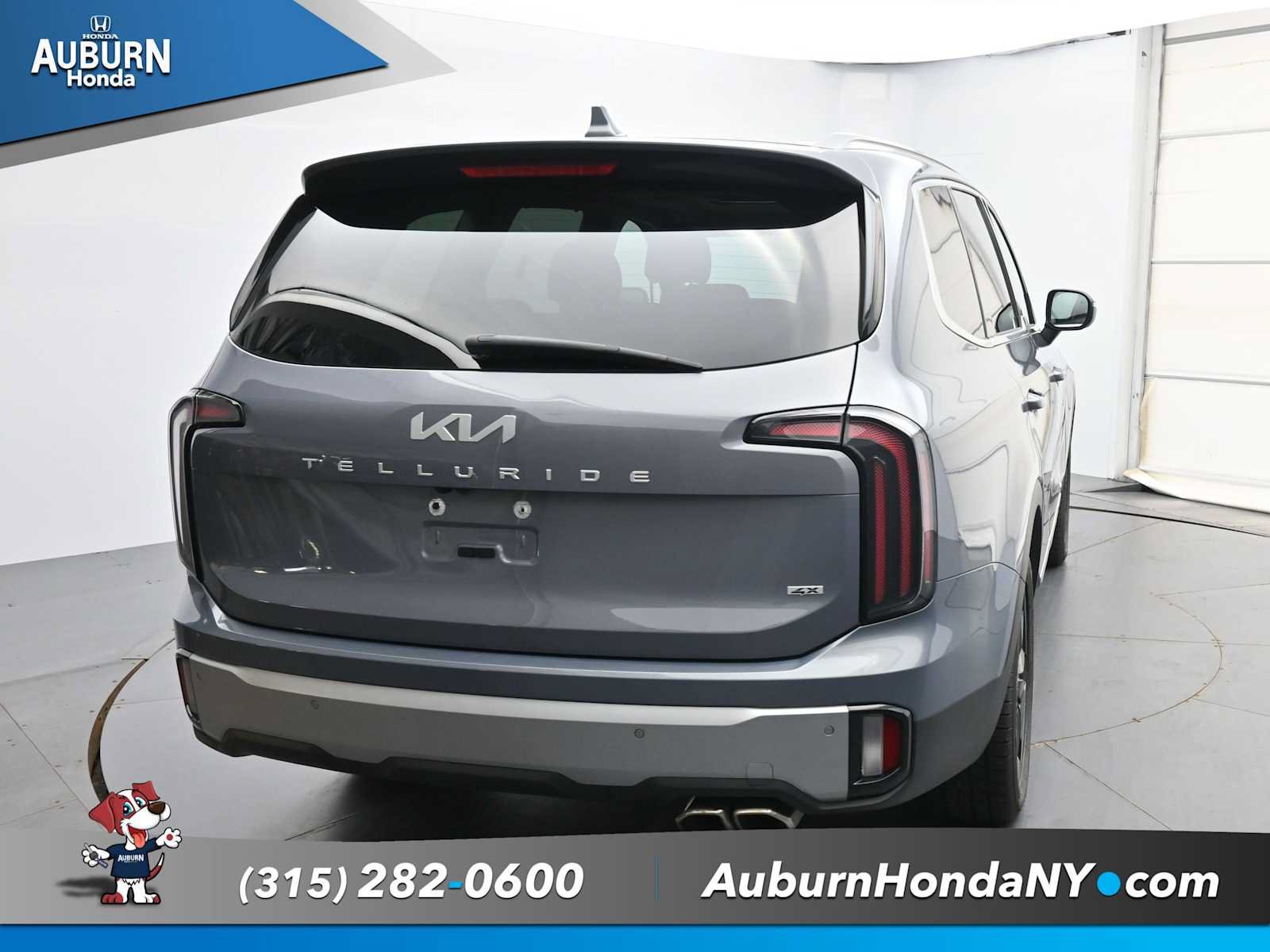 Used 2023 Kia Telluride EX AWD/4WD image 4