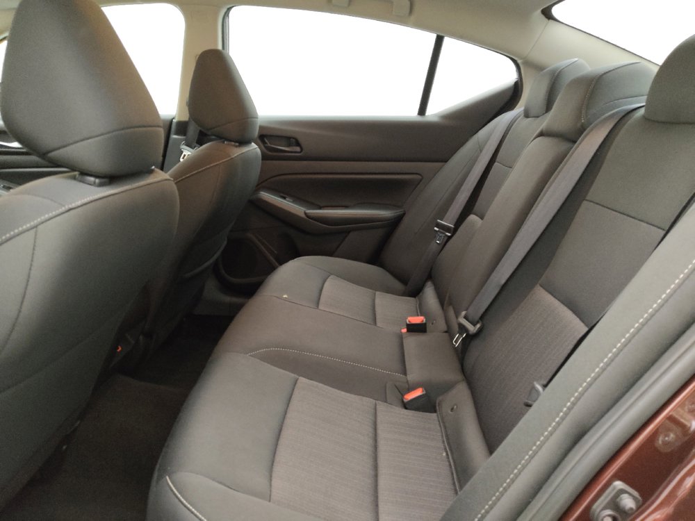 Used 2025 Nissan Altima 2.5 SV AWD/4WD image 18