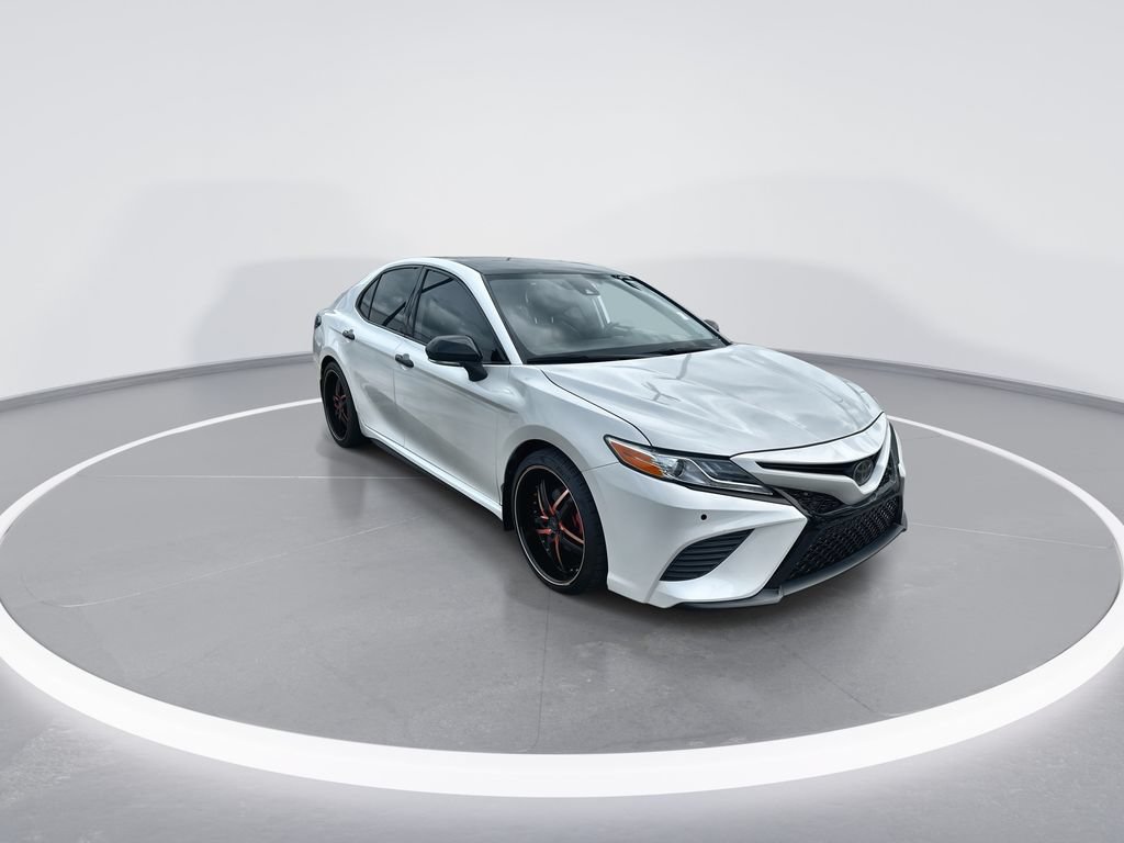 Used 2020 Toyota Camry XSE FWD image 2