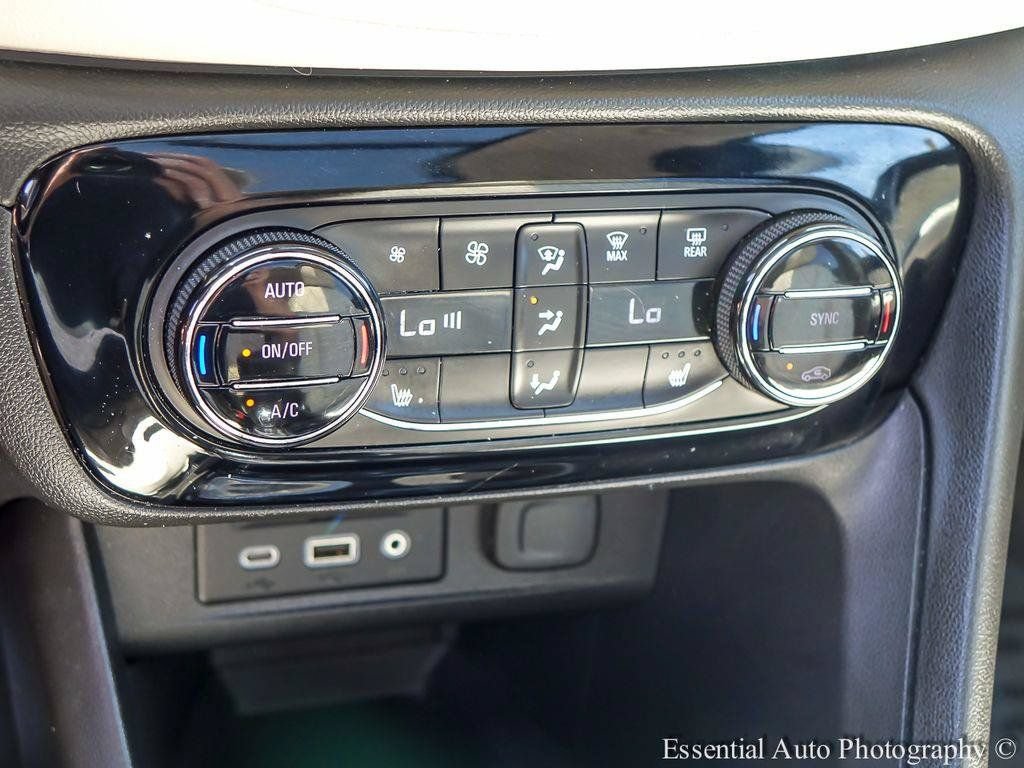 Used 2021 Buick Encore GX Essence w/ Advanced Technology Package AWD/4WD image 20