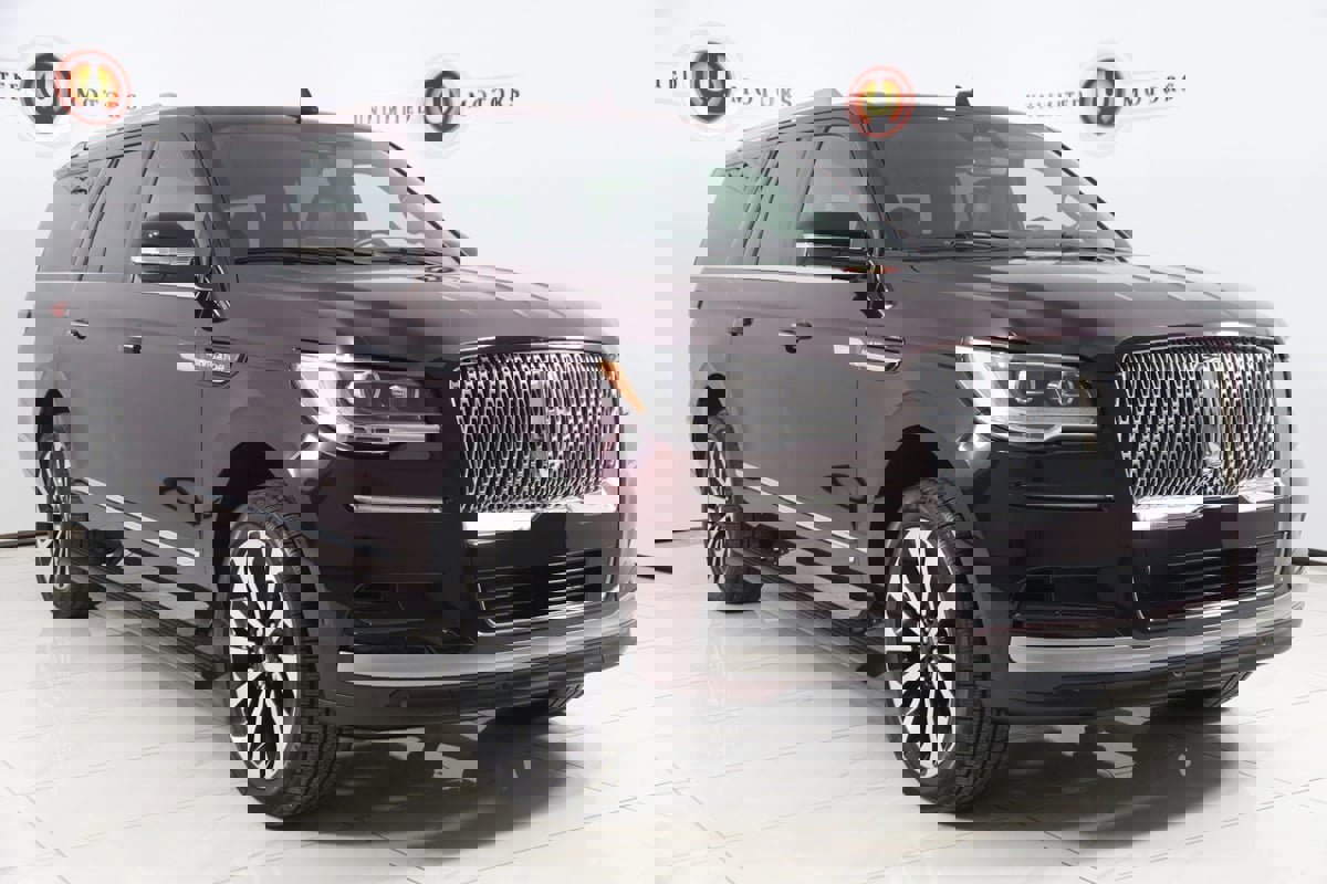 Used 2024 Lincoln Navigator L Reserve image 23