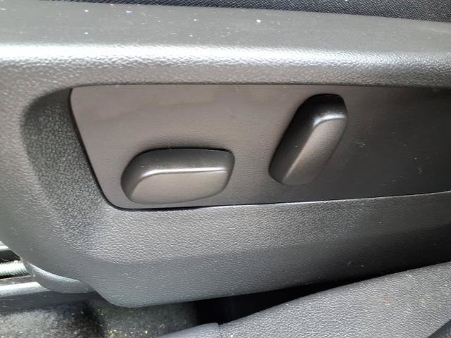 Used 2023 Buick Envision Preferred AWD/4WD image 14