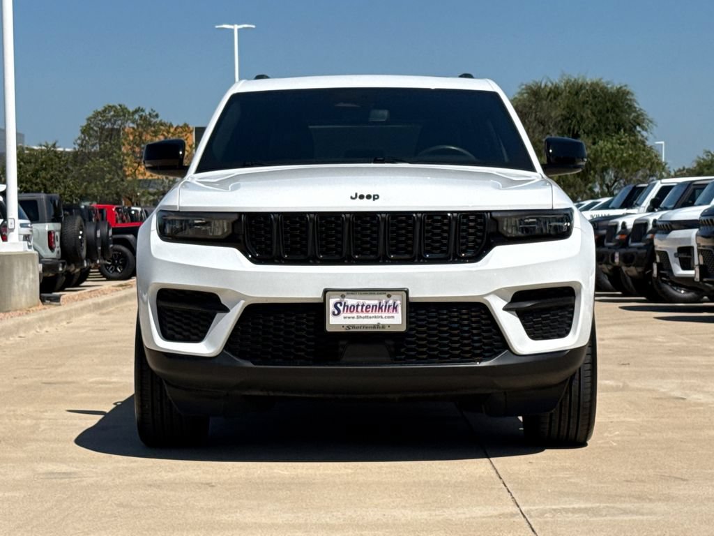 Used 2023 Jeep Grand Cherokee Altitude RWD video 2