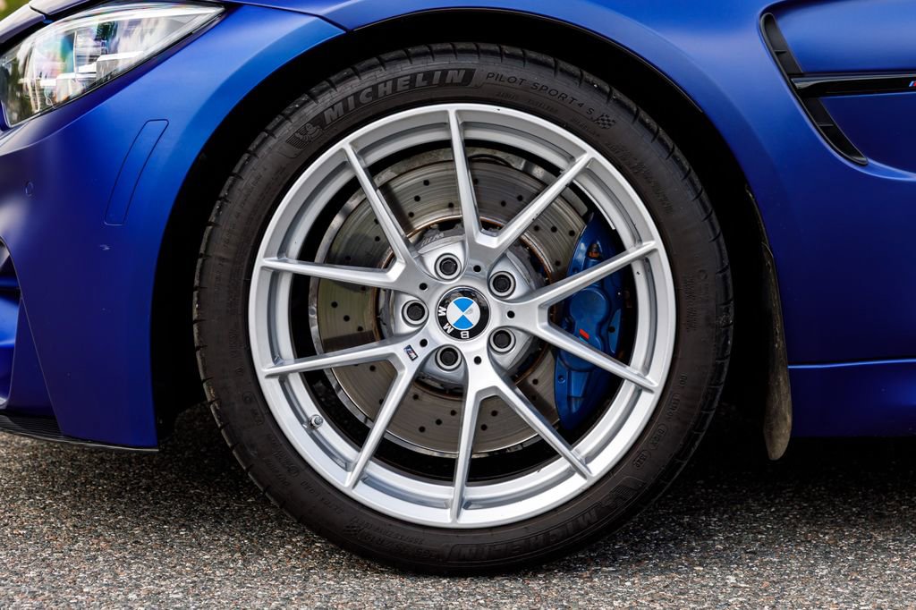 Used 2018 BMW M3 CS w/ Executive Package image 20