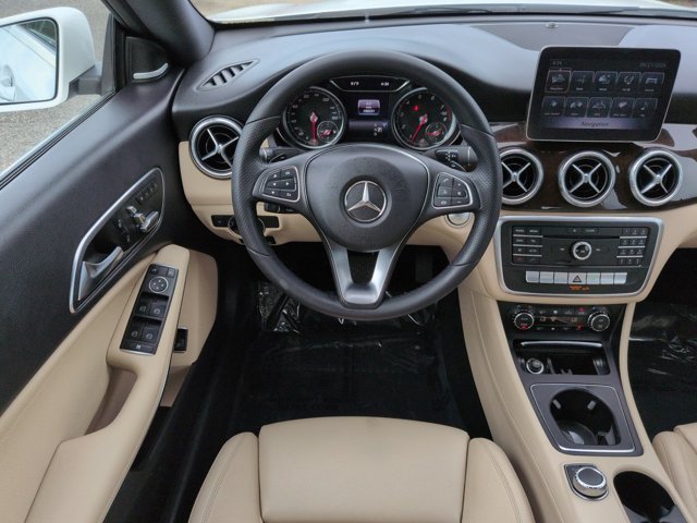 Used 2018 Mercedes-Benz CLA 250 image 15