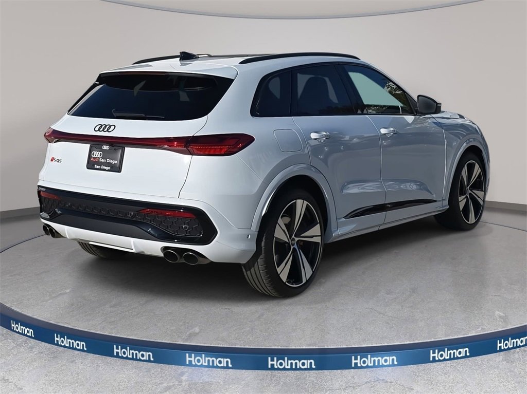 New 2025 Audi SQ5 Prestige image 3