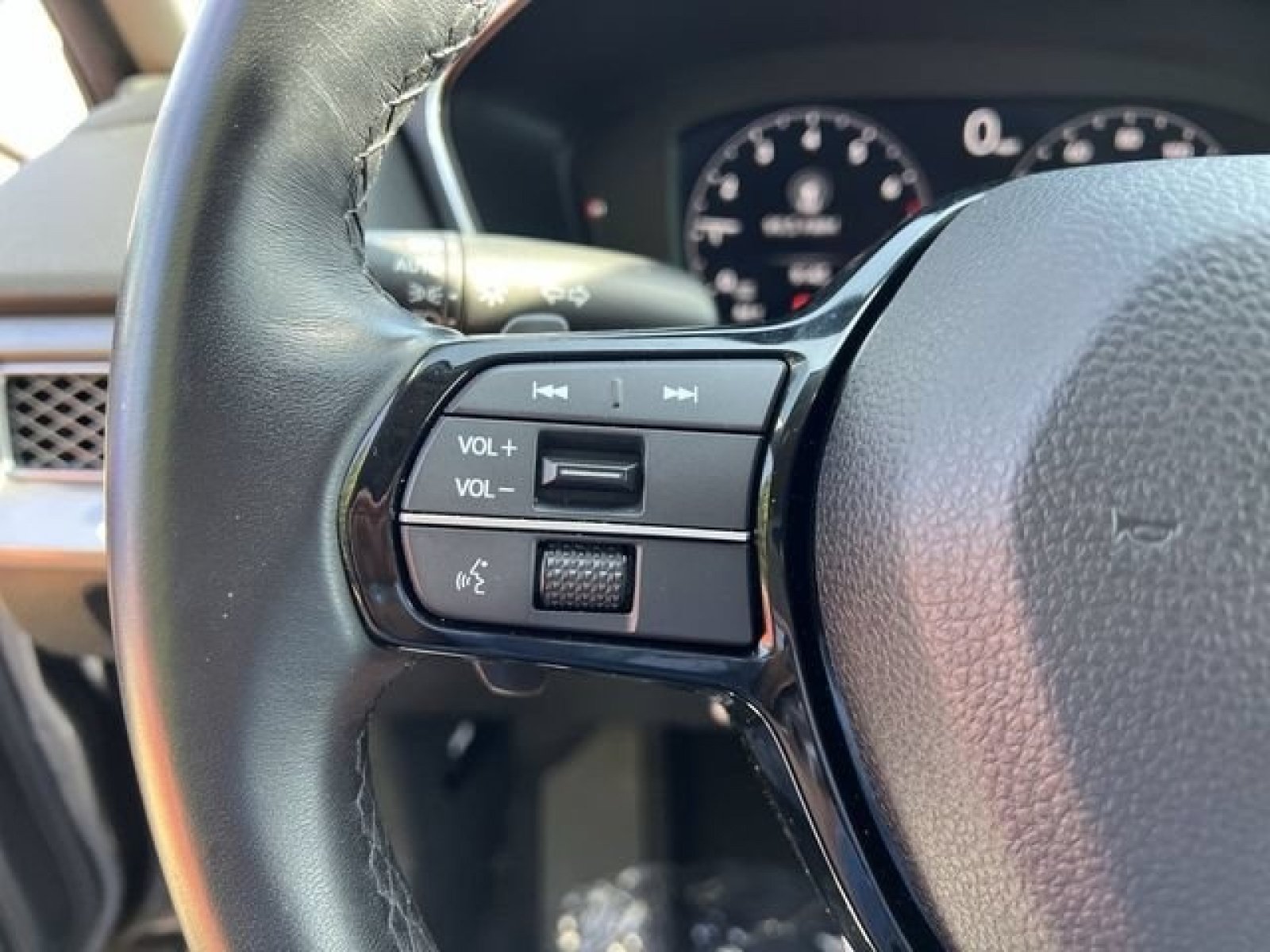 Certified 2024 Acura Integra FWD image 34