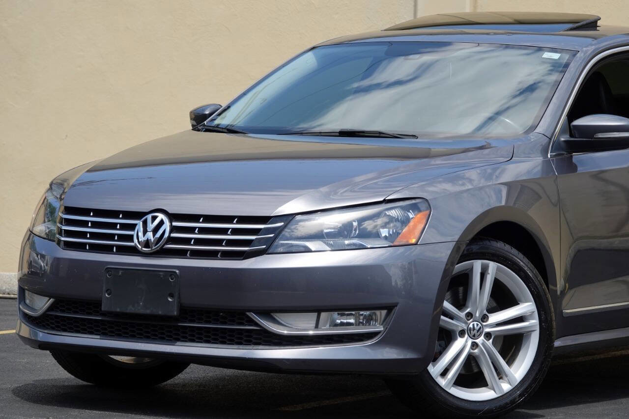 Used 2013 Volkswagen Passat TDI SEL Premium image 2