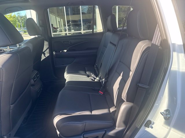 Used 2024 Honda Passport EX-L image 21