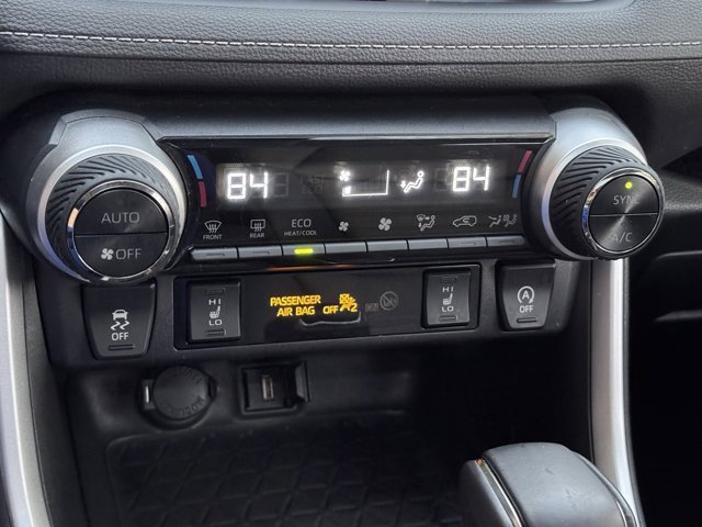 Used 2021 Toyota RAV4 XLE Premium image 64