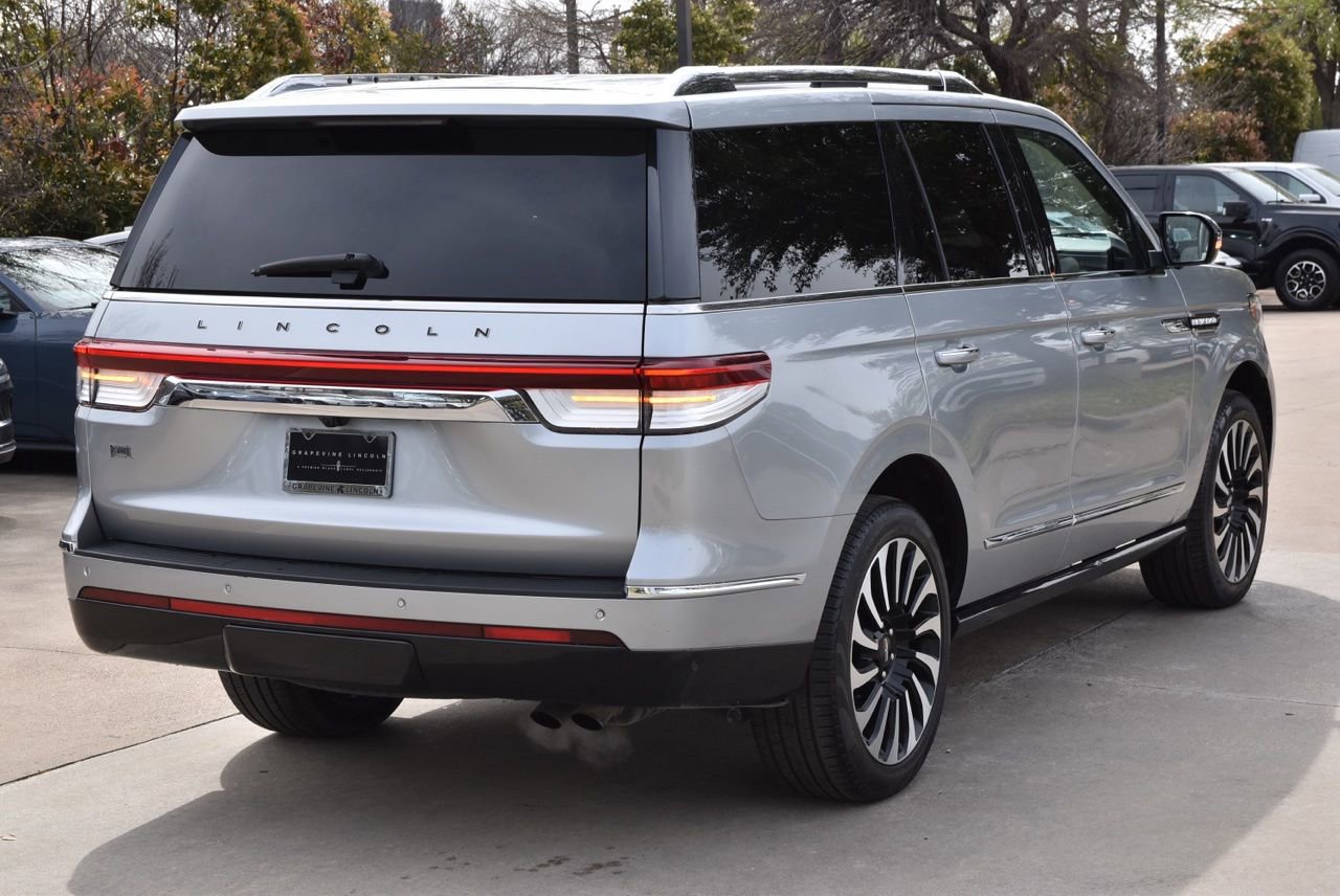Certified 2023 Lincoln Navigator Black Label image 8