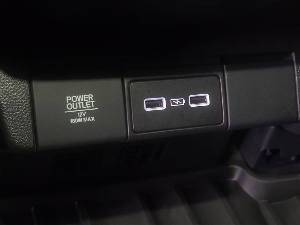 Used 2024 Acura MDX FWD w/ Technology Package image 12