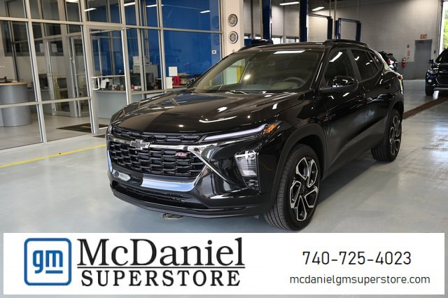 New 2025 Chevrolet Trax RS w/ Sunroof Package