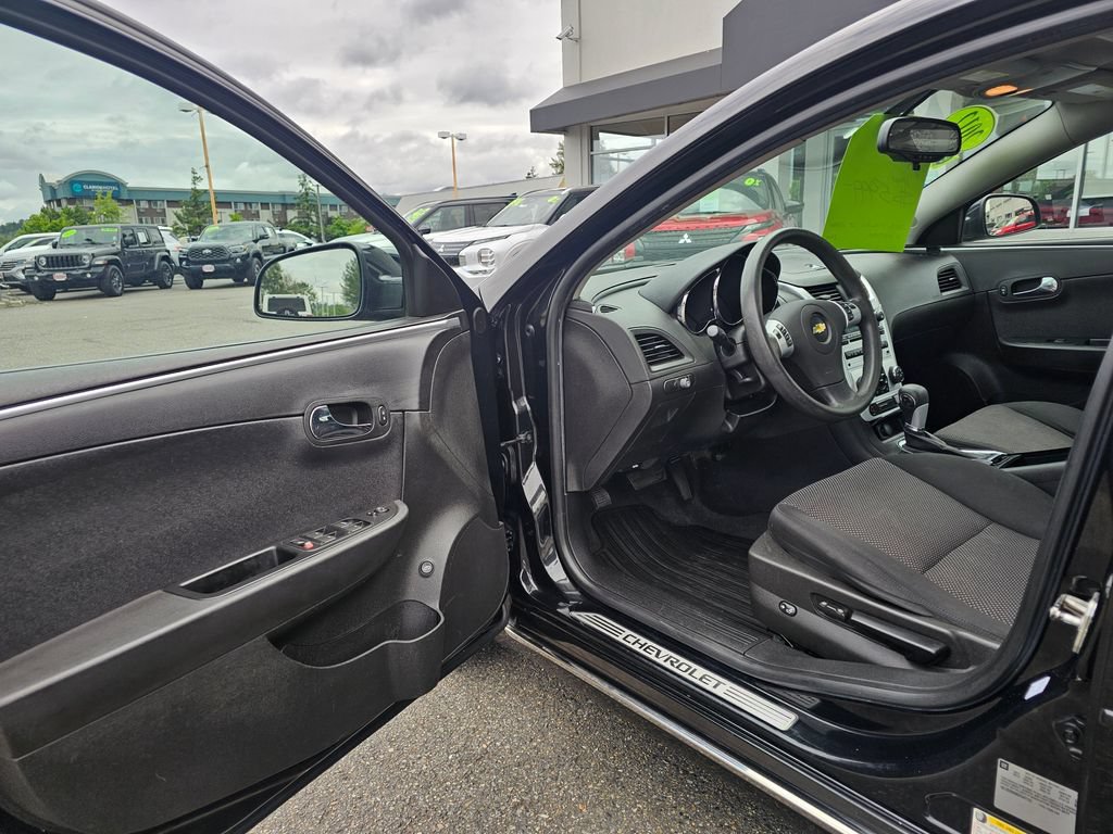 Used 2012 Chevrolet Malibu LT w/ Sunroof and Power Package FWD image 16