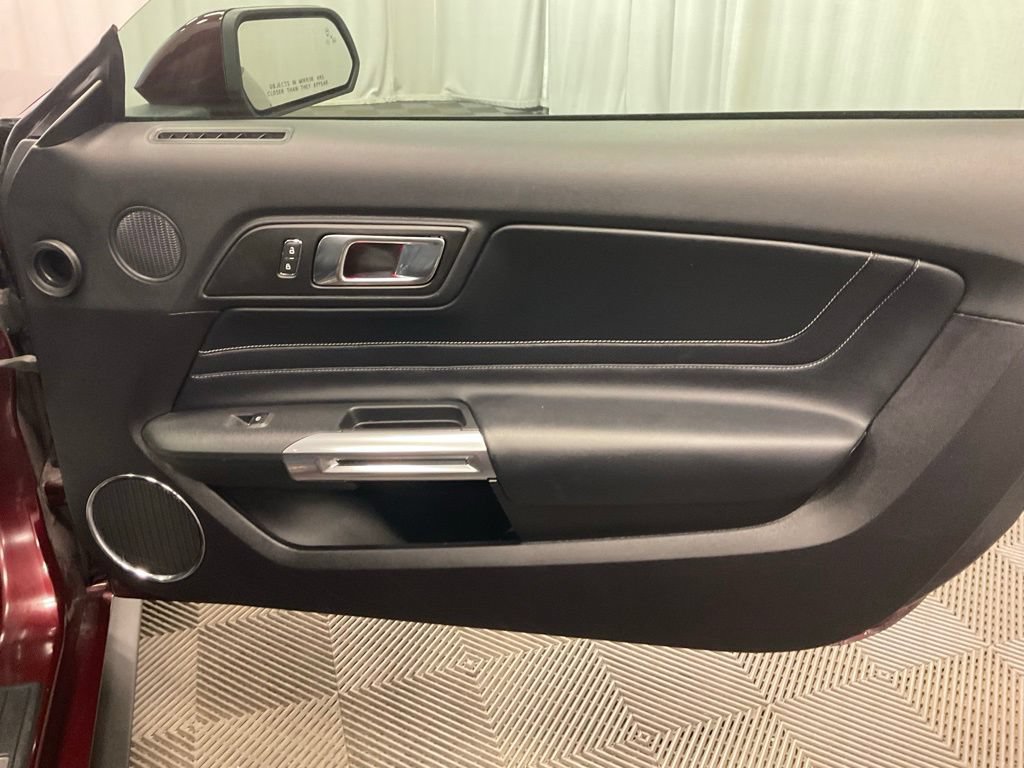 Used 2018 Ford Mustang Premium w/ Equipment Group 201A RWD image 31