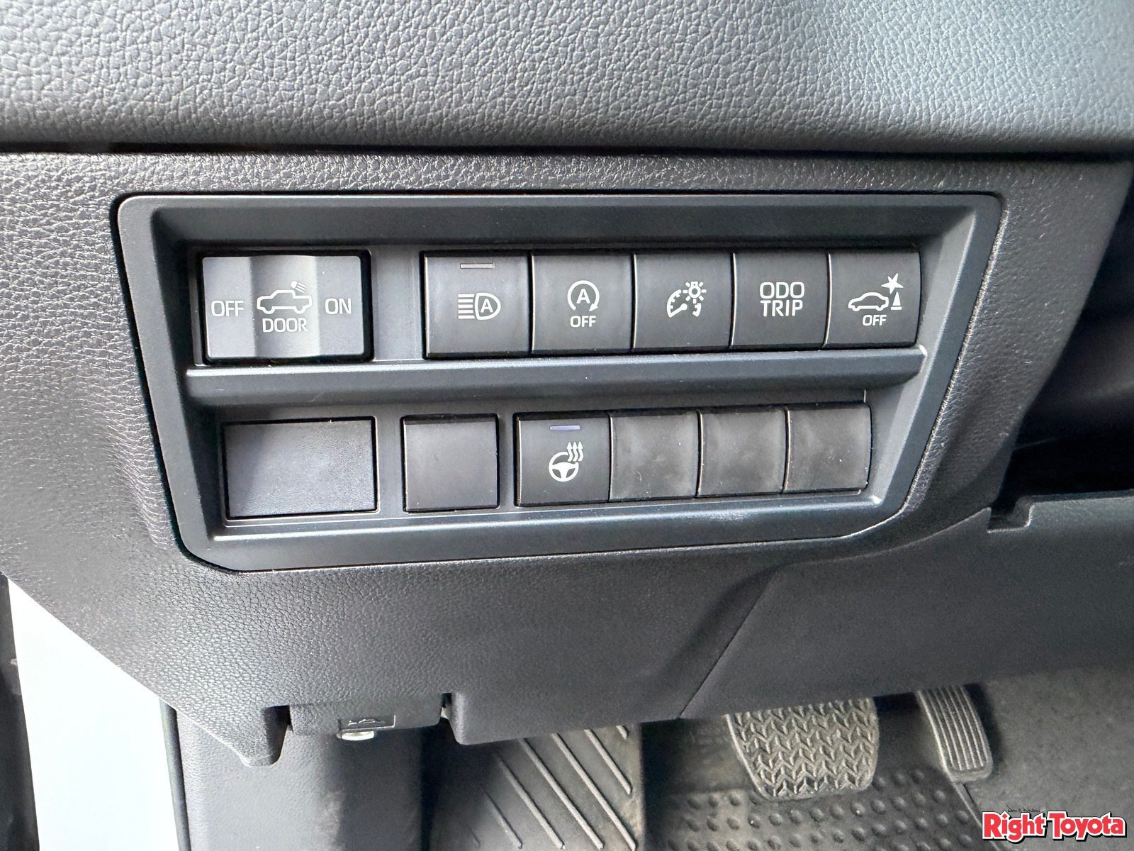 New 2026 Toyota Tundra Limited AWD/4WD image 19