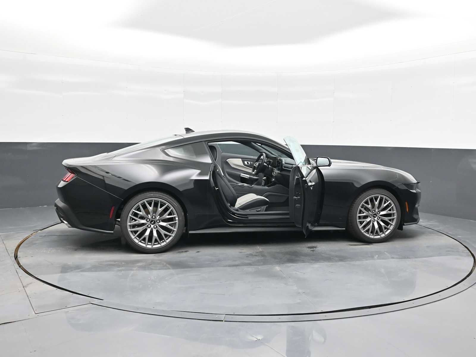 New 2026 Ford Mustang Premium image 28