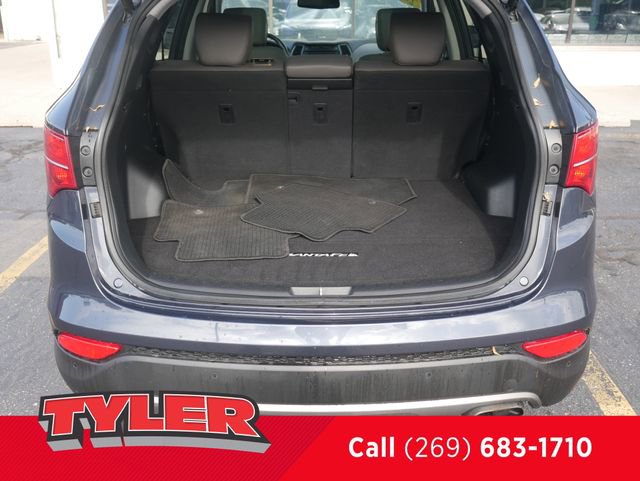 Used 2015 Hyundai Santa Fe Sport w/ Option Group 04 AWD/4WD image 17