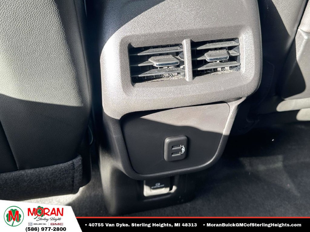 Certified 2024 GMC Terrain AT4 w/ Tech Package AWD/4WD image 12