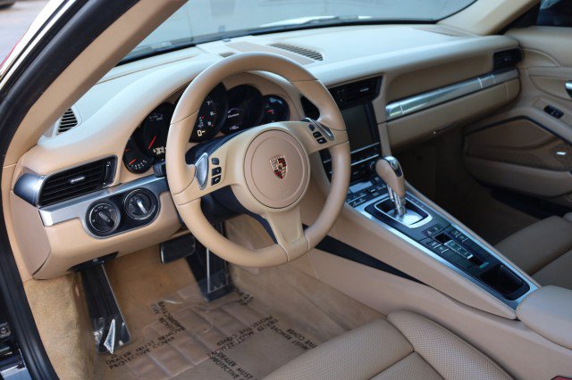 Used 2013 Porsche 911 Carrera RWD image 24