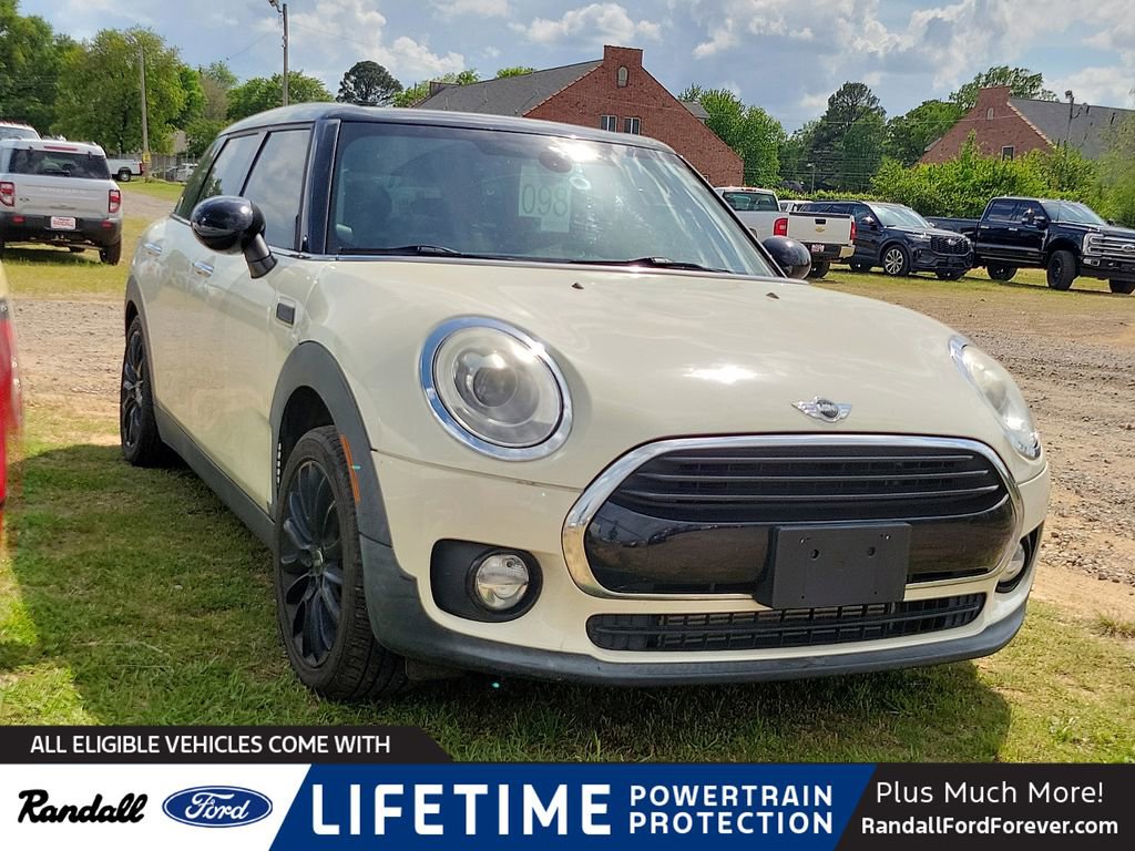 Used 2016 MINI Cooper Clubman image 1