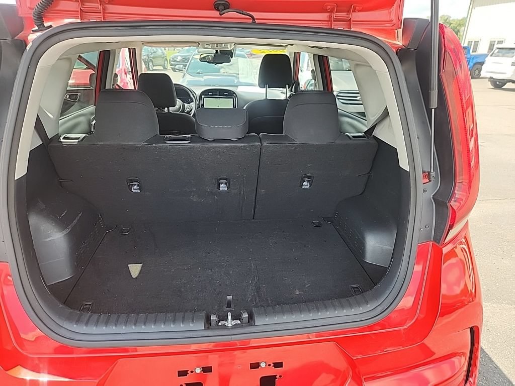 Used 2022 Kia Soul GT-Line FWD image 21