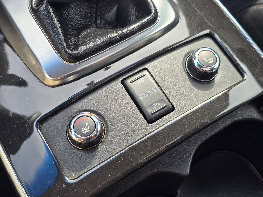 Used 2016 INFINITI QX70 2WD image 35