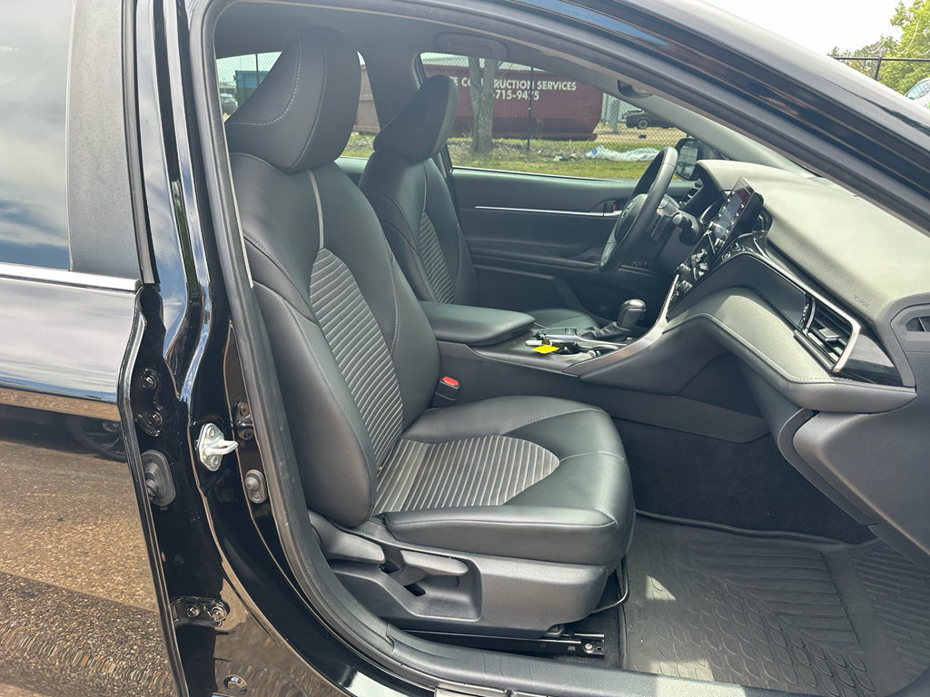 Used 2023 Toyota Camry SE w/ Convenience Package image 22