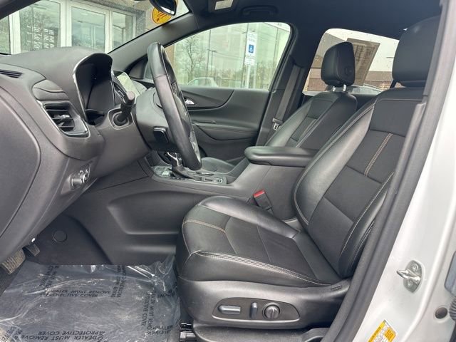 Used 2024 Chevrolet Equinox Premier w/ Redline Edition image 36