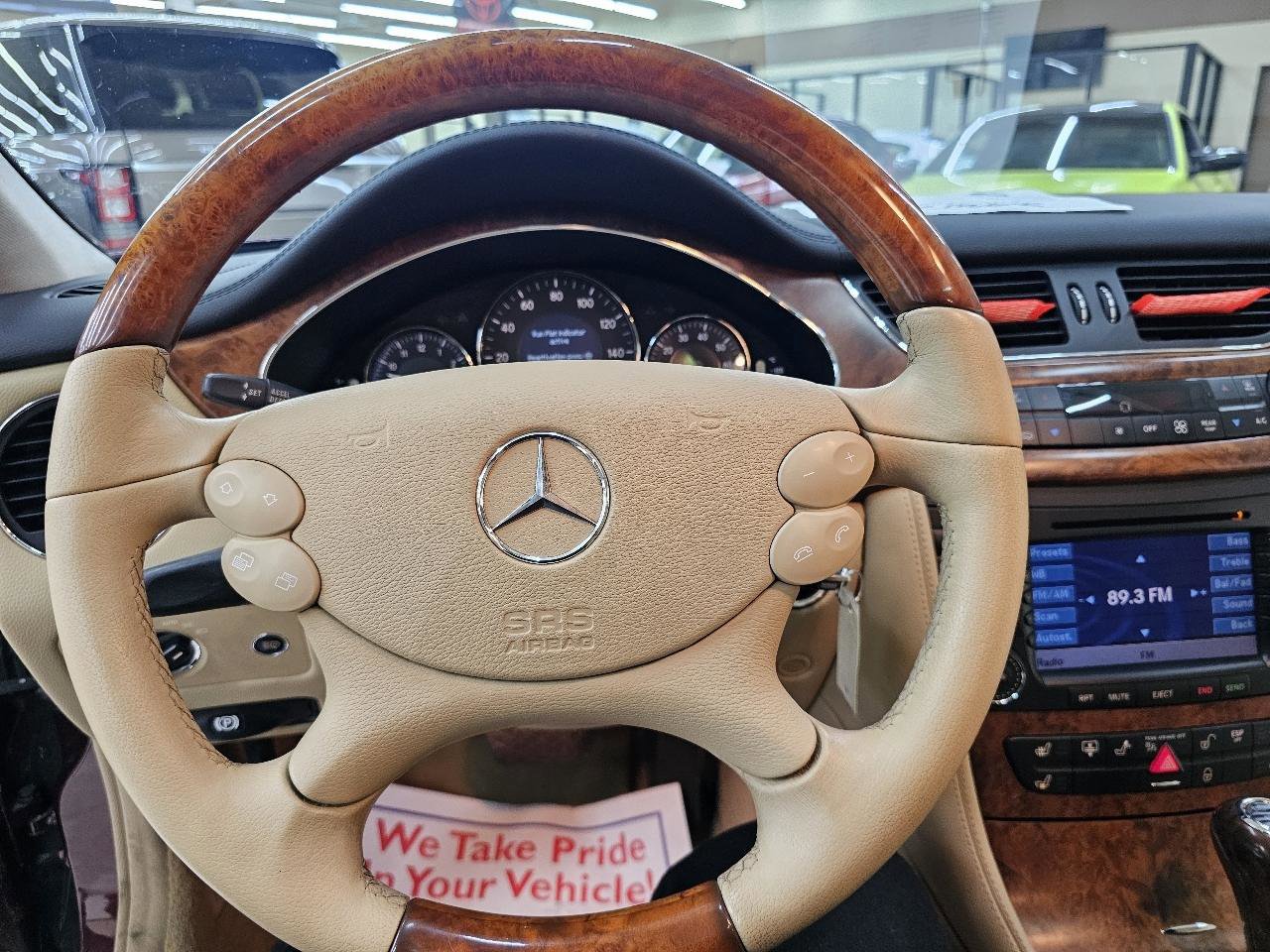 Used 2006 Mercedes-Benz CLS 500 w/ Premium Pkg image 30