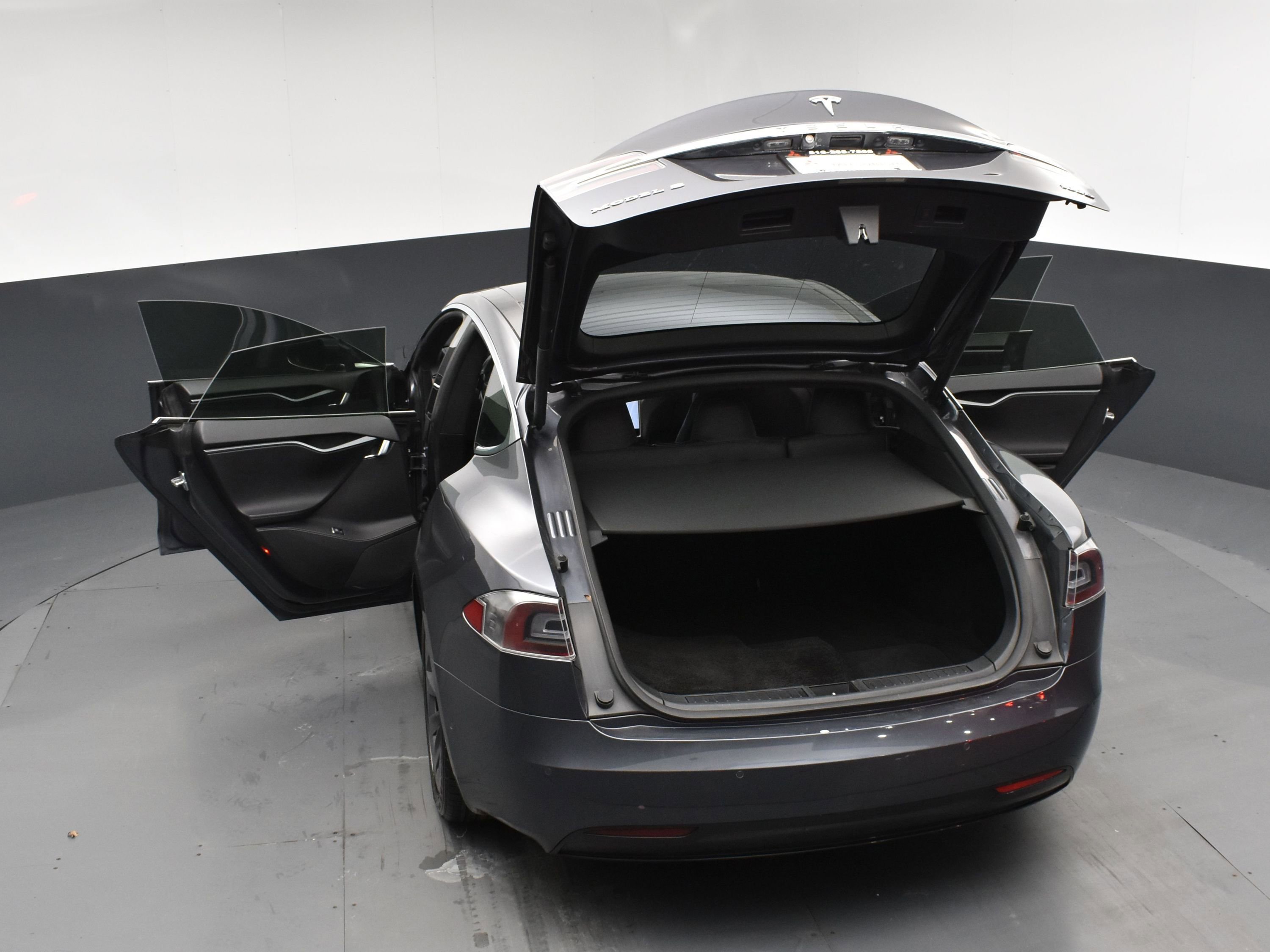 Used 2018 Tesla Model S AWD image 24