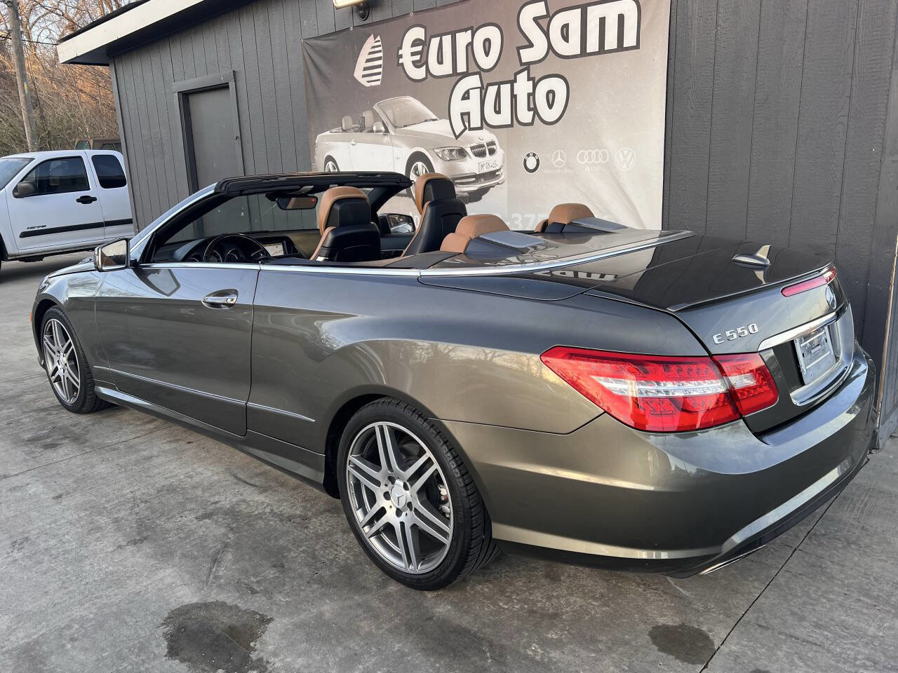 Used 2011 Mercedes-Benz E 550 Cabriolet image 5