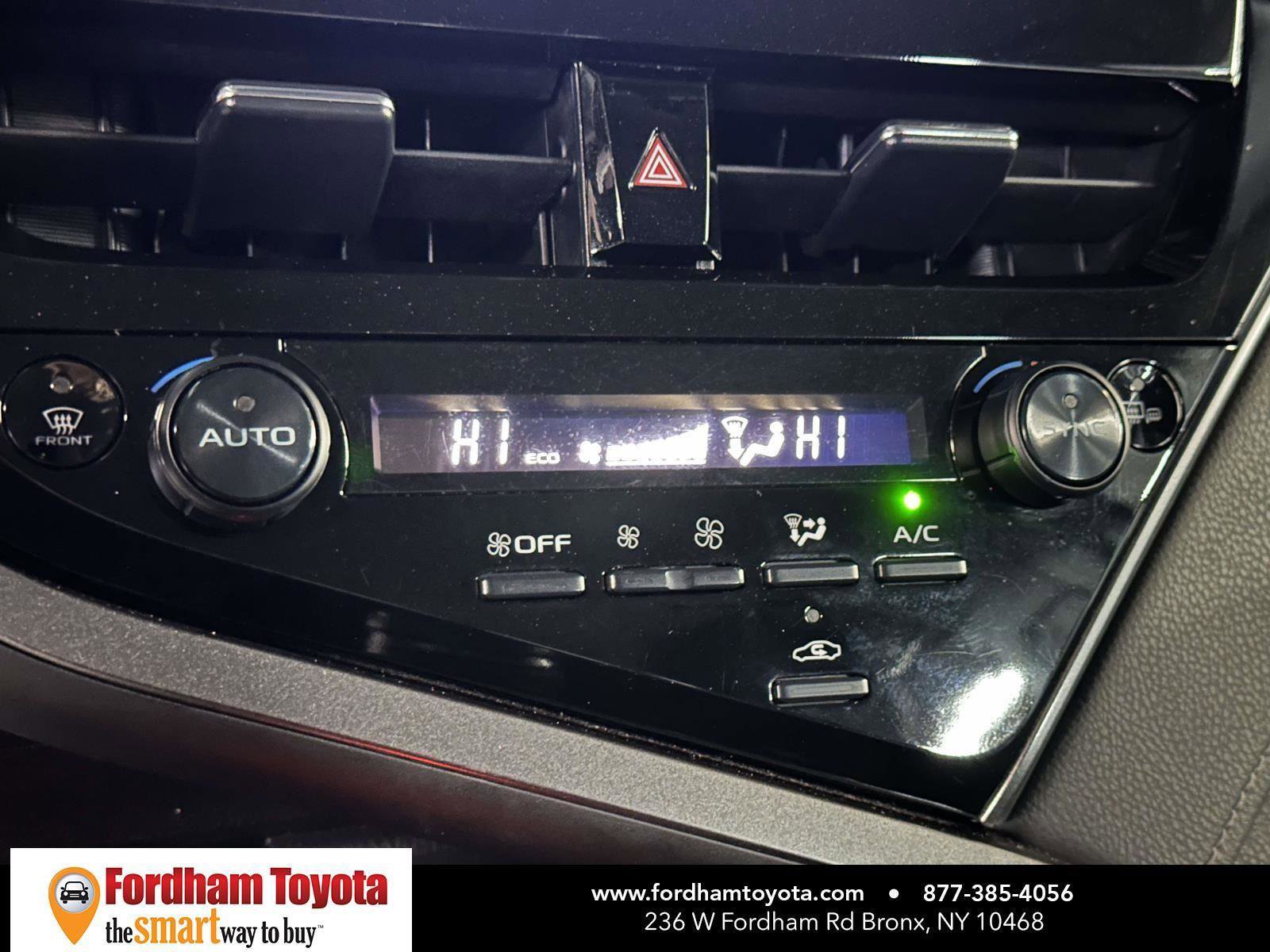 Used 2023 Toyota Camry SE image 23