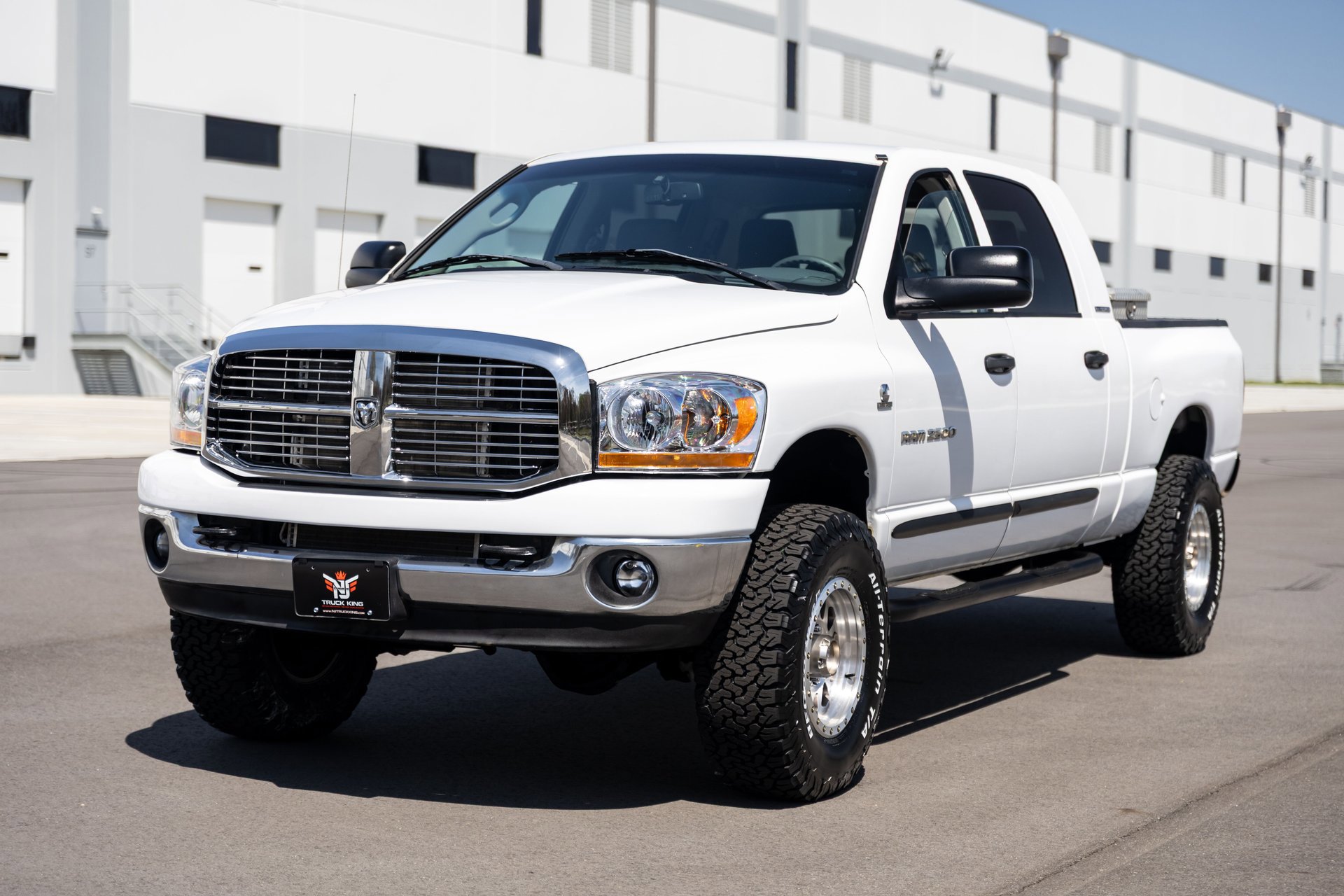 Used 2006 Dodge Ram 2500 Truck SLT w/ Light Group image 5