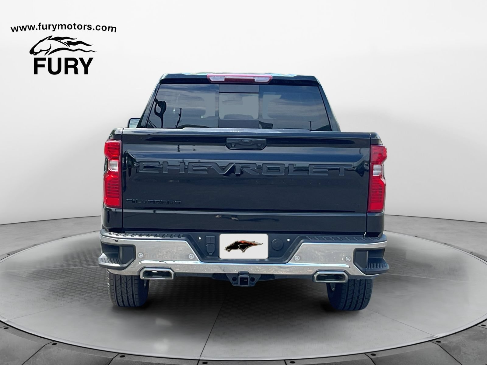 Used 2022 Chevrolet Silverado 1500 LT w/ Z71 Off-Road Package AWD/4WD image 4