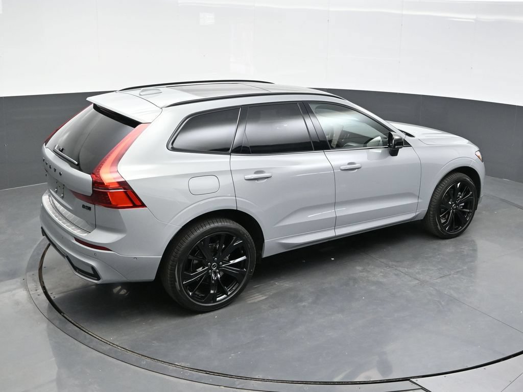 New 2026 Volvo XC60 B5 Ultra w/ Climate Package AWD/4WD image 33