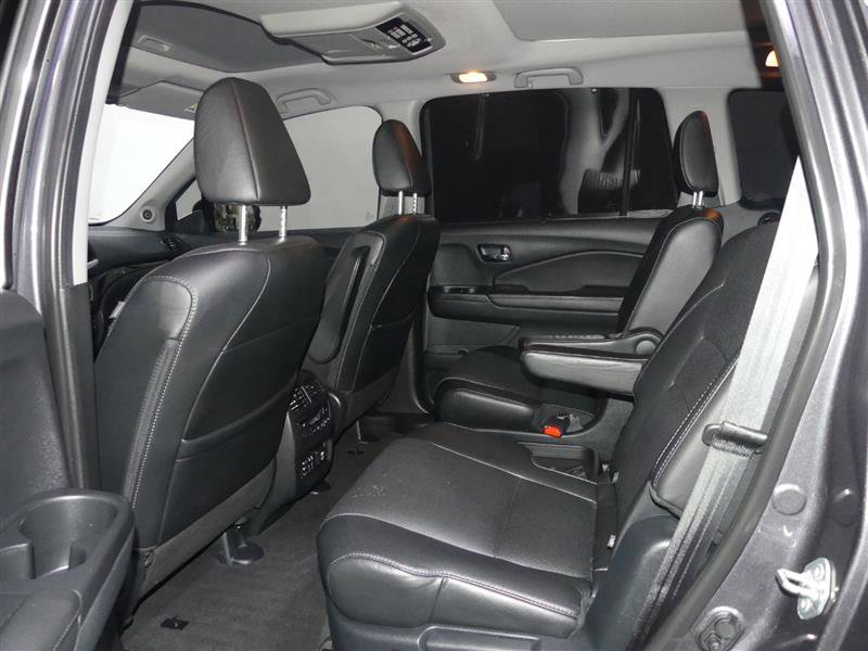 Used 2018 Honda Pilot Elite image 28