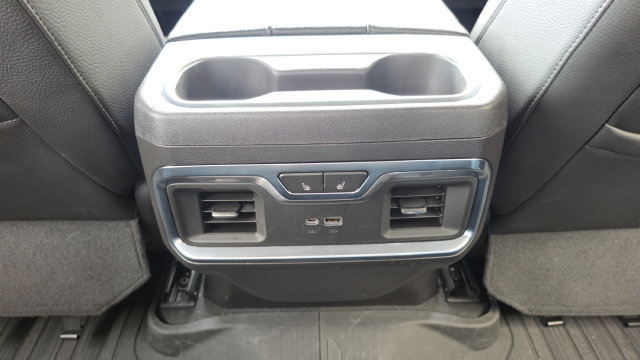 Used 2022 GMC Sierra 1500 Denali AWD/4WD image 19