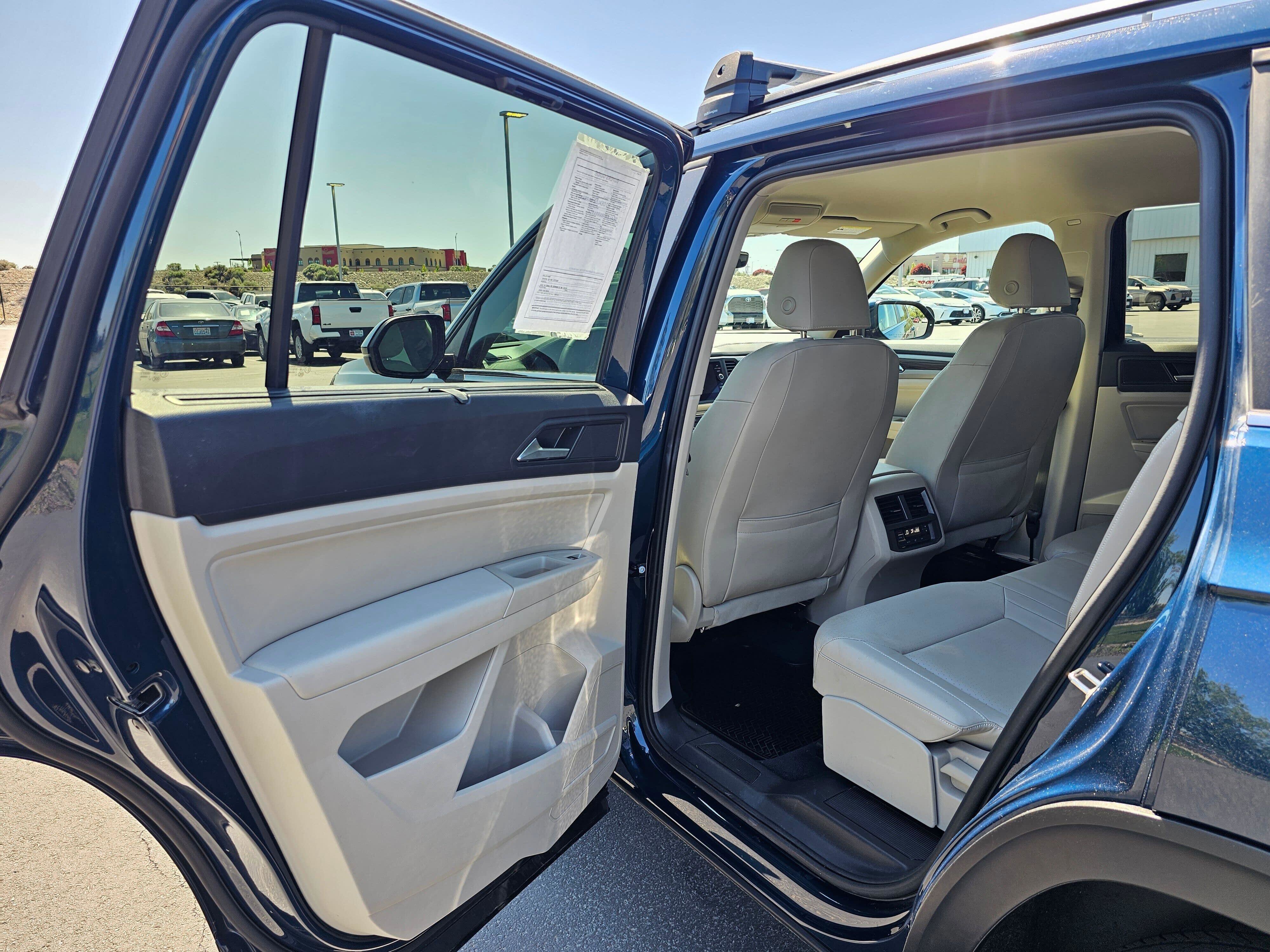 Used 2021 Volkswagen Atlas SE AWD/4WD image 16