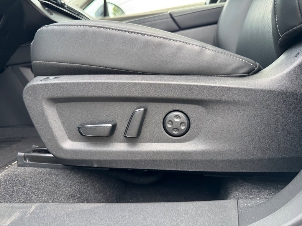 New 2025 Nissan Murano Platinum w/ Cargo Package image 16