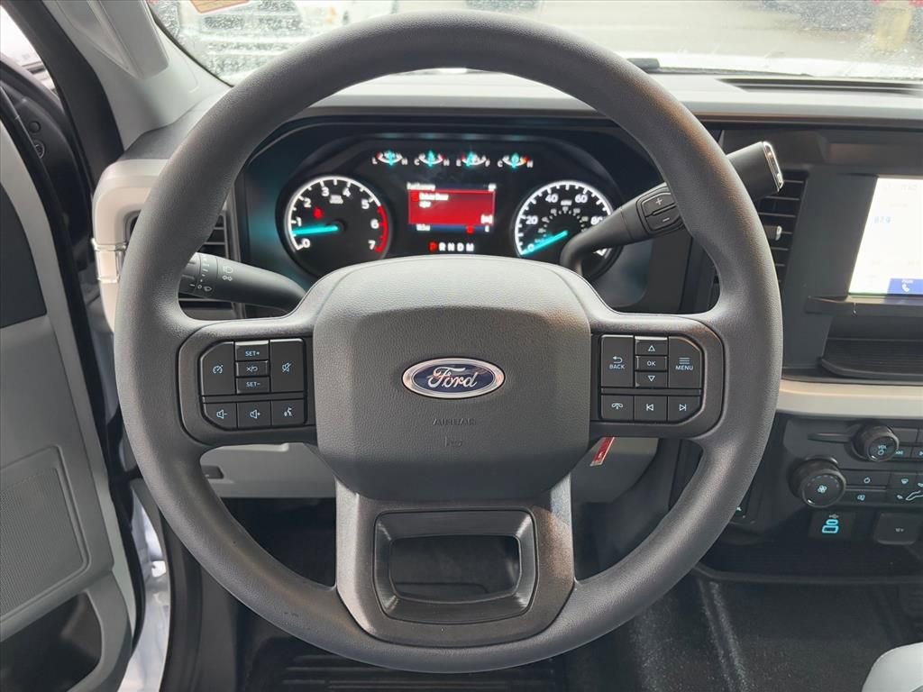 New 2026 Ford F250 XL w/ XL Chrome Package image 15